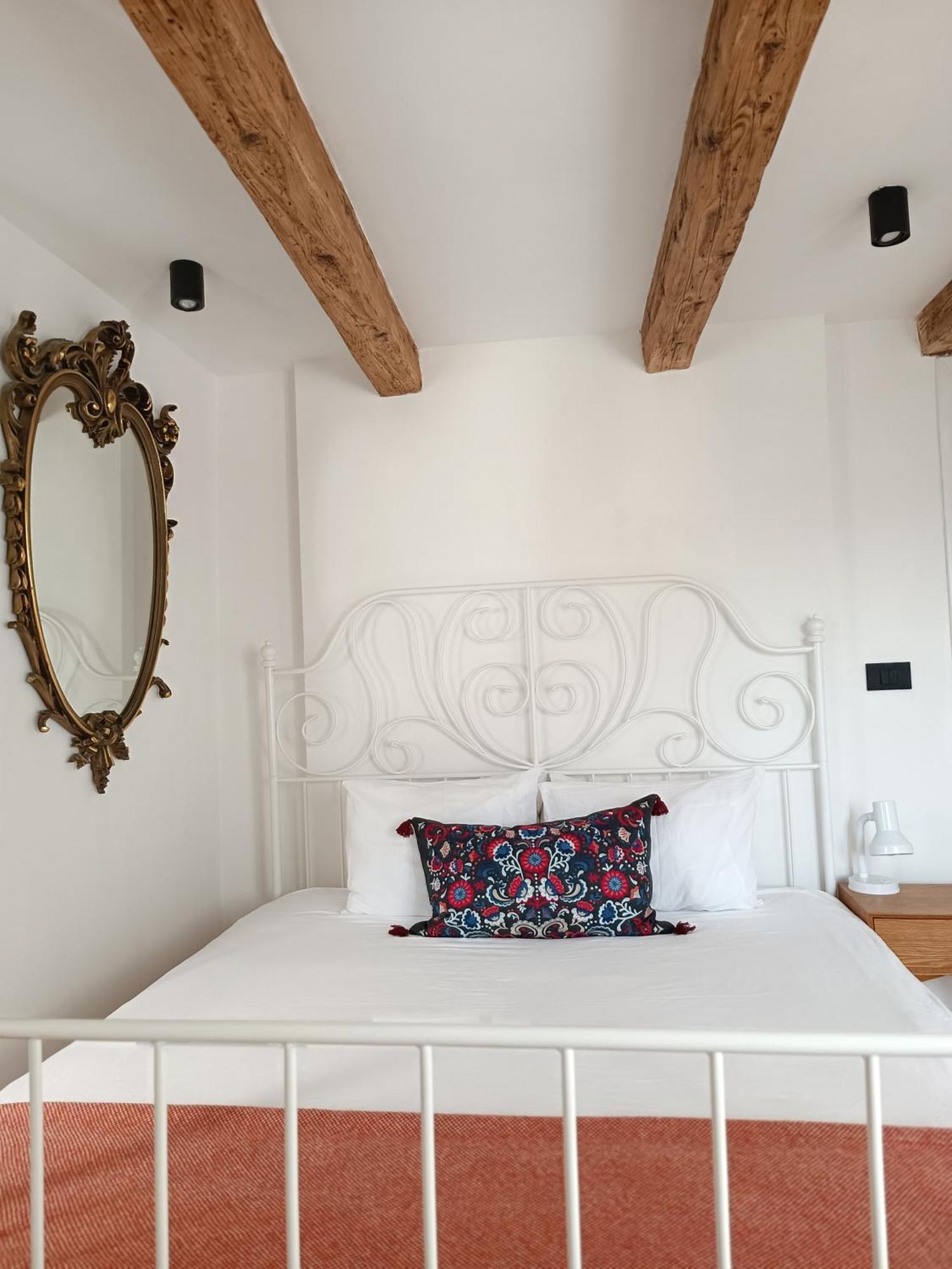 Apartment M&r Ii